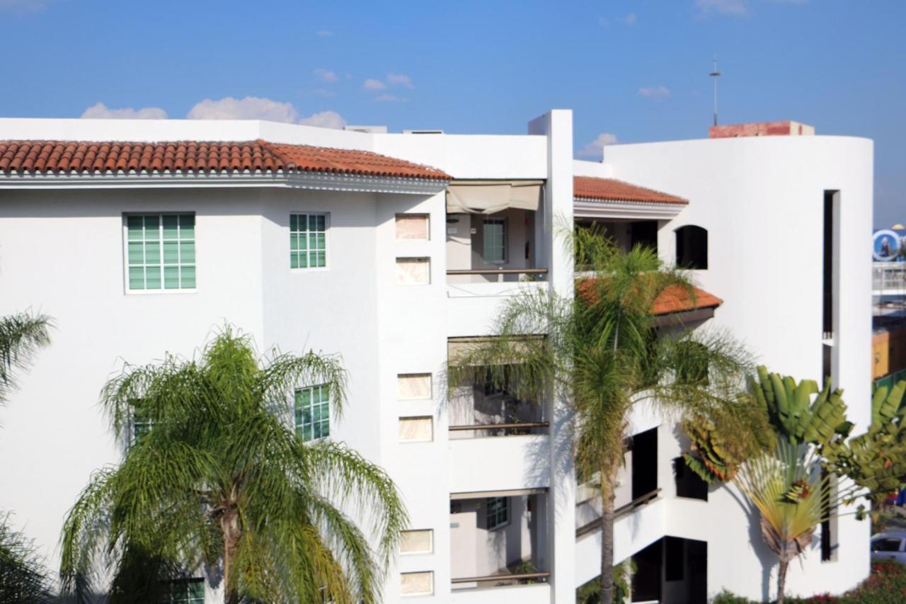 Aurea Hotel And Suites Zapopan Buitenkant foto